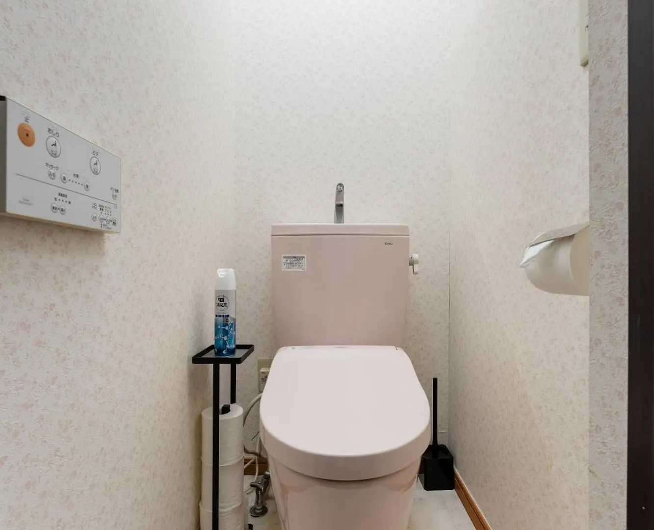 Apartment 新小岩 浅草スカイツリー秋葉原舞浜アクセス便利成田空港直通最大15名宿泊可能 Tokyo
